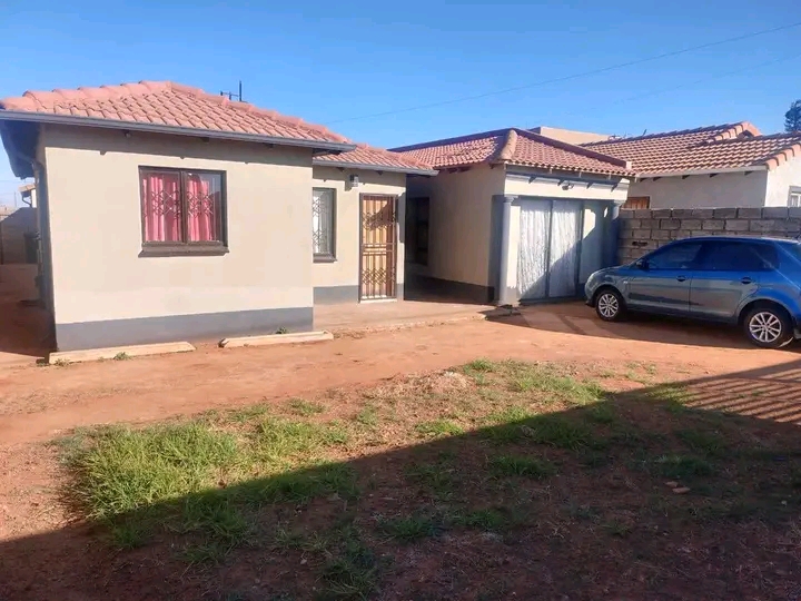 A house to rent is available immediately ext   in Protea Glen