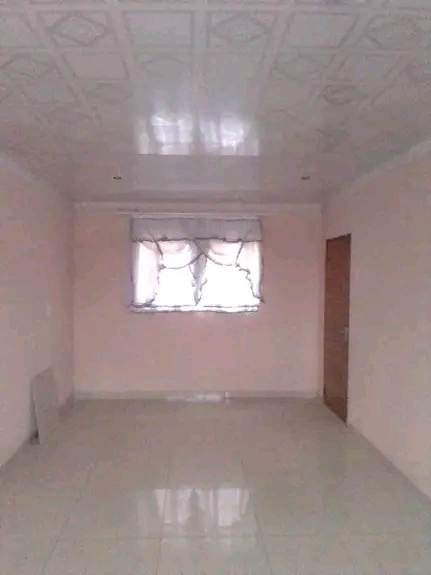 Room and garage available in braamfisher phas  in braamfischer