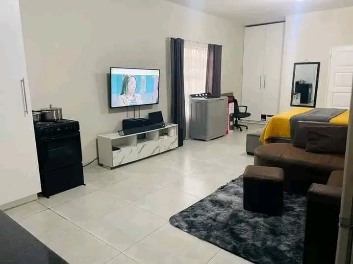 Cottage available immediately to rent 📍�  in Dawn Park