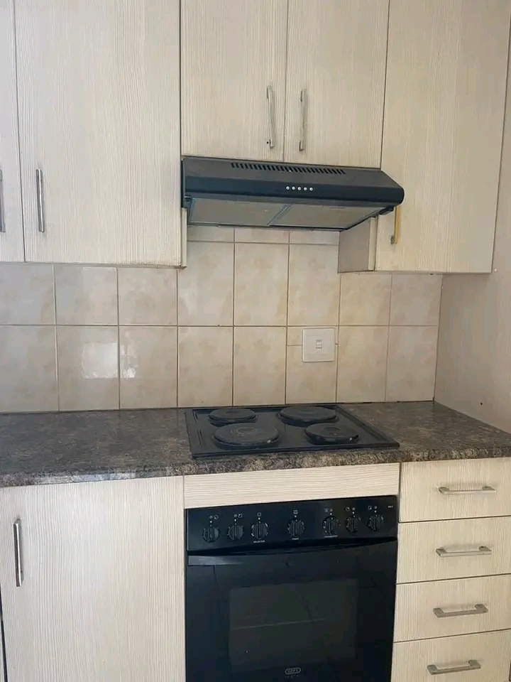 🏠 2 bedroom house to rent. this lovely hom  in Soweto