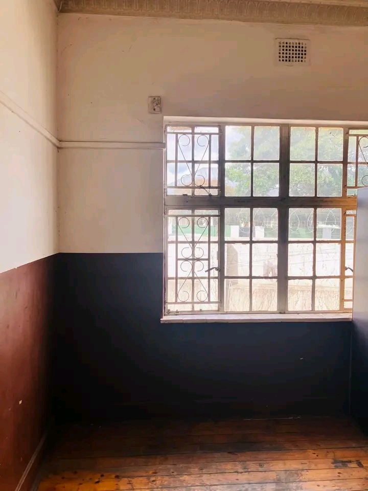 Large room immediately available near hospita  in Germiston