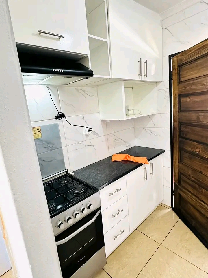 Jhb south 
naturena
comptonville 

fitted  in Naturena