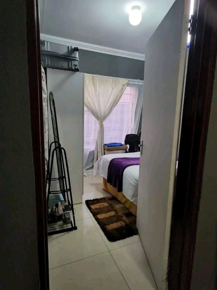 1 bedroom house available for rental on the 1  in Olievenhoutbosch