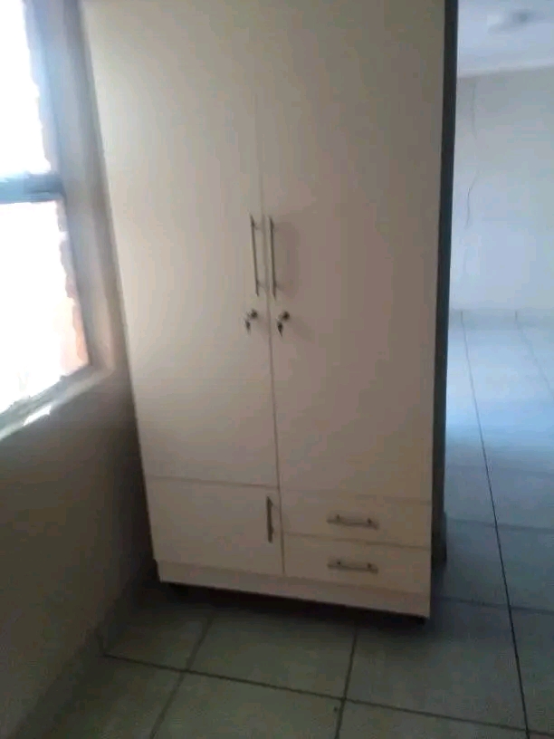 1 bedroom cottage available in ext 4 
parkin  in Ebony Park
