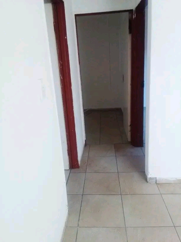 2 bedroom house -with outside rooms -to rent   in Ebony Park