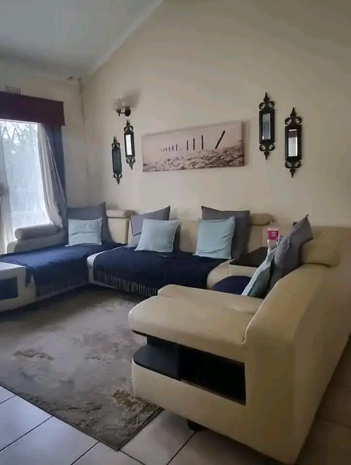 *new rental 🛑
*available immediately ‼�  in Birch Acres