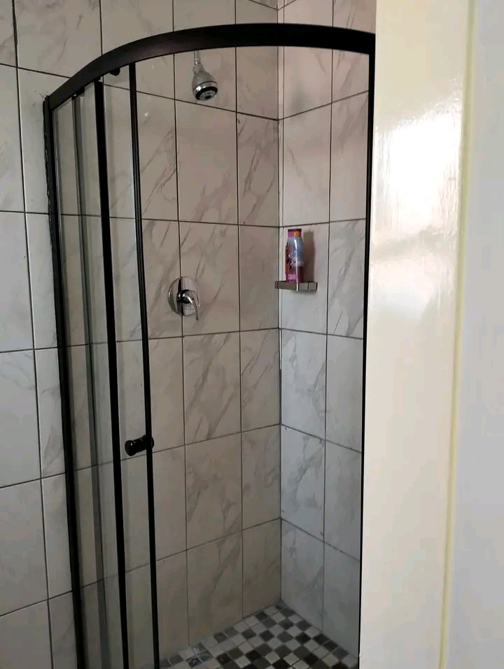 Cottage available extension 0 rental 3500 inc  in Cosmo City