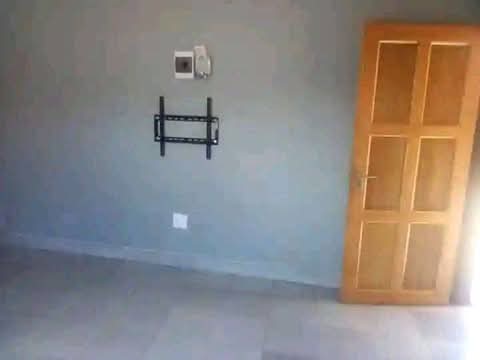 2room is still available
ext 13 for rent r19  in Tsakane