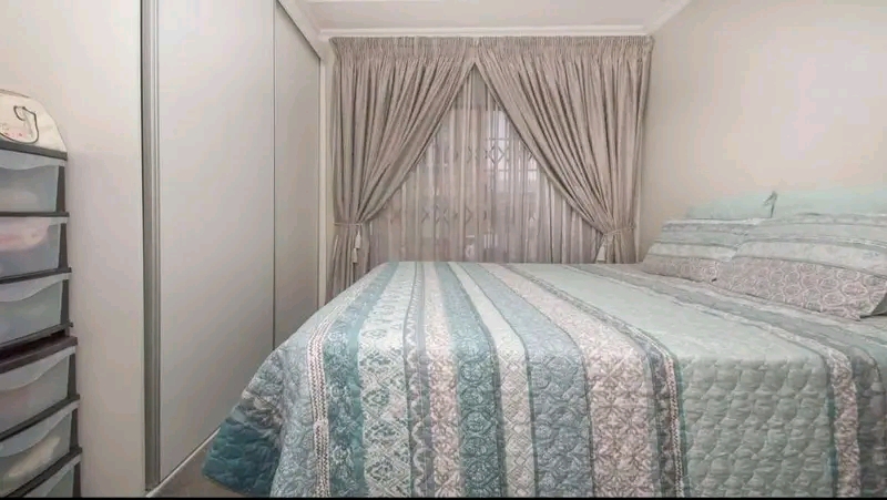 Ground floor 2bed 2bath apartment for rent cl  in Wilgeheuwel
