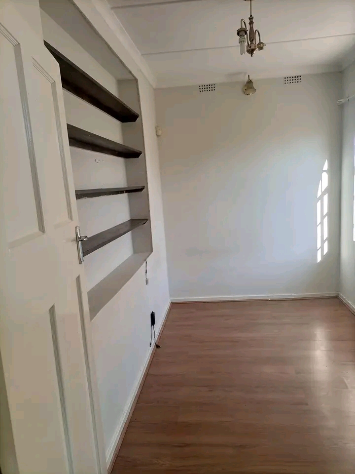 Rooms available at 46 pandora rd in a very be  in Kensington