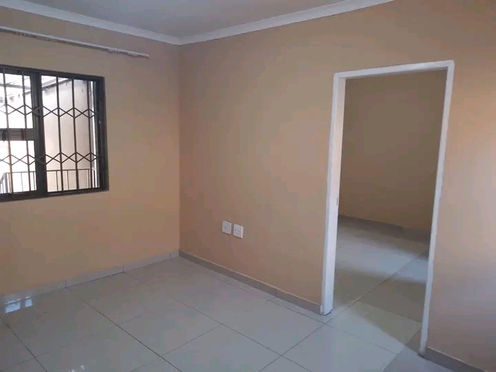 Another 2 room cottage in ext 11 (ko tankeng)  in Protea Glen