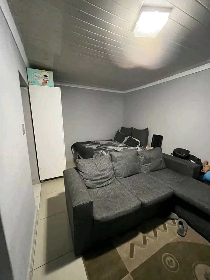 Open-plan cottage for rent

**location:** b  in Birch Acres