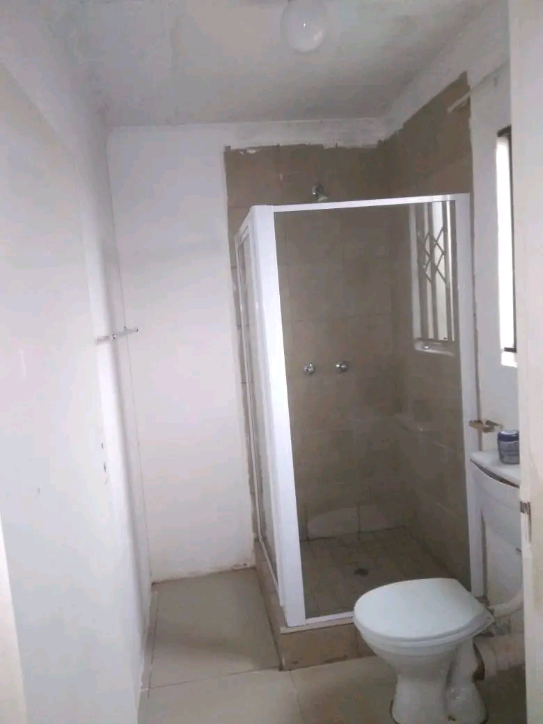 Stand alone house house available for rental   in Protea Glen