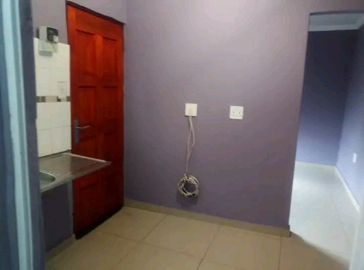 En-suite room
beautiful spacious en-suite un  in Orlando East