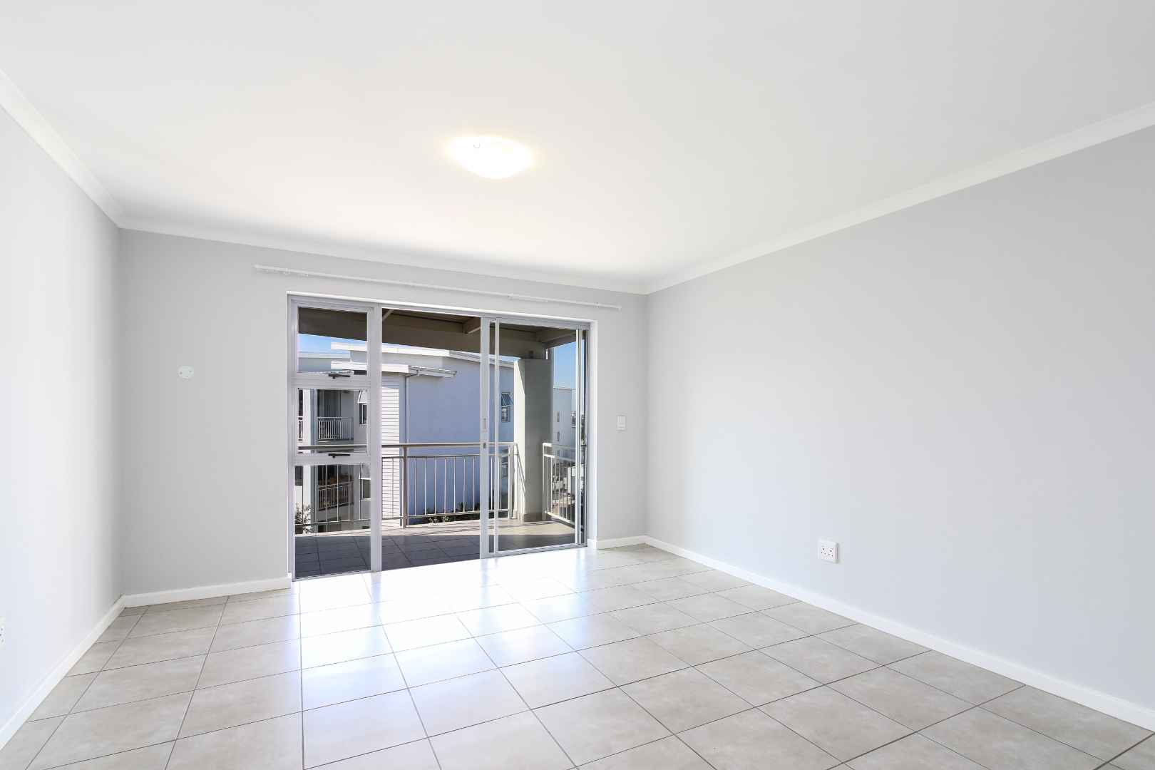 2 bedroom apartment in burgundy this modern,   in Cape Town