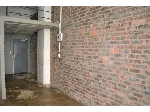 Apartment set at the sought after industrial-  in Maboneng