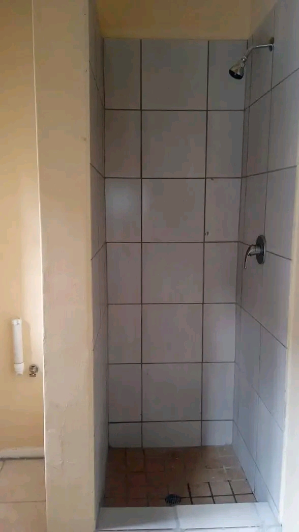 Rooms to rent available at 66 elsburg road 
  in Delville