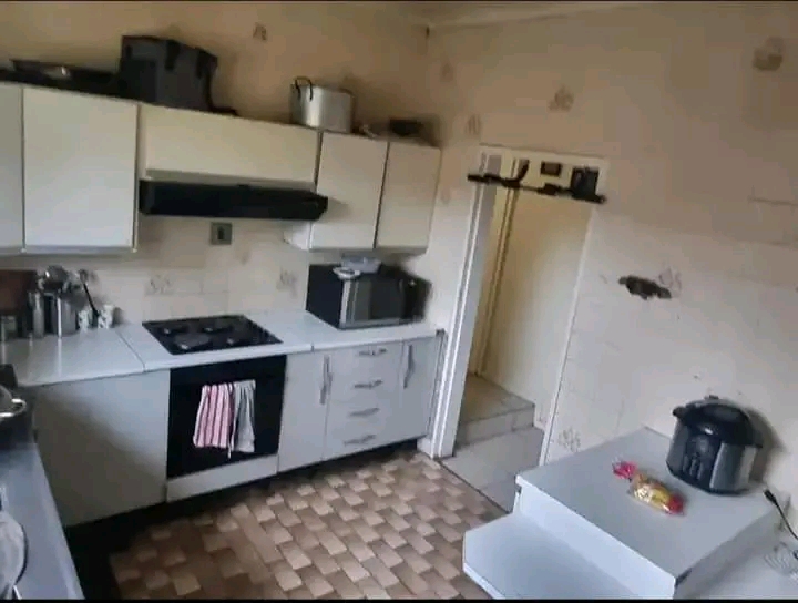 *new rental 🛑
*available immediately ‼�  in Birch Acres
