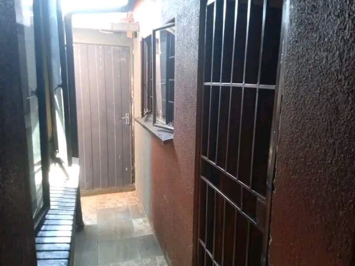 Room to rent available at ililiba.
-not tile  in Tembisa