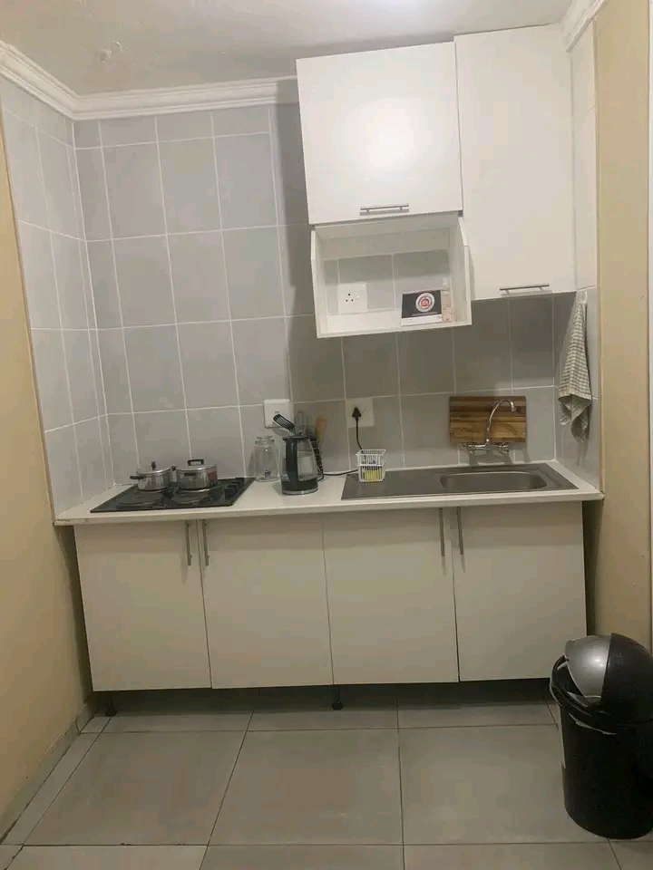 A spacious neat bachelor s apartment
*rent :  in Birch Acres