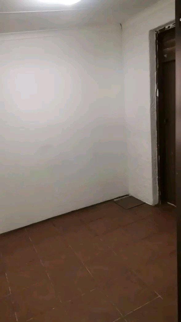 Cottage to rent property features:
kitchen w  in Brackendowns