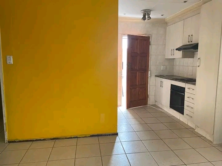 🏠 2 bedroom house to rent. this lovely hom  in Soweto