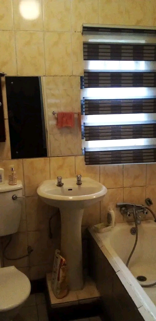 Accommodation in ext1.twò bedroom house for   in Rabie Ridge
