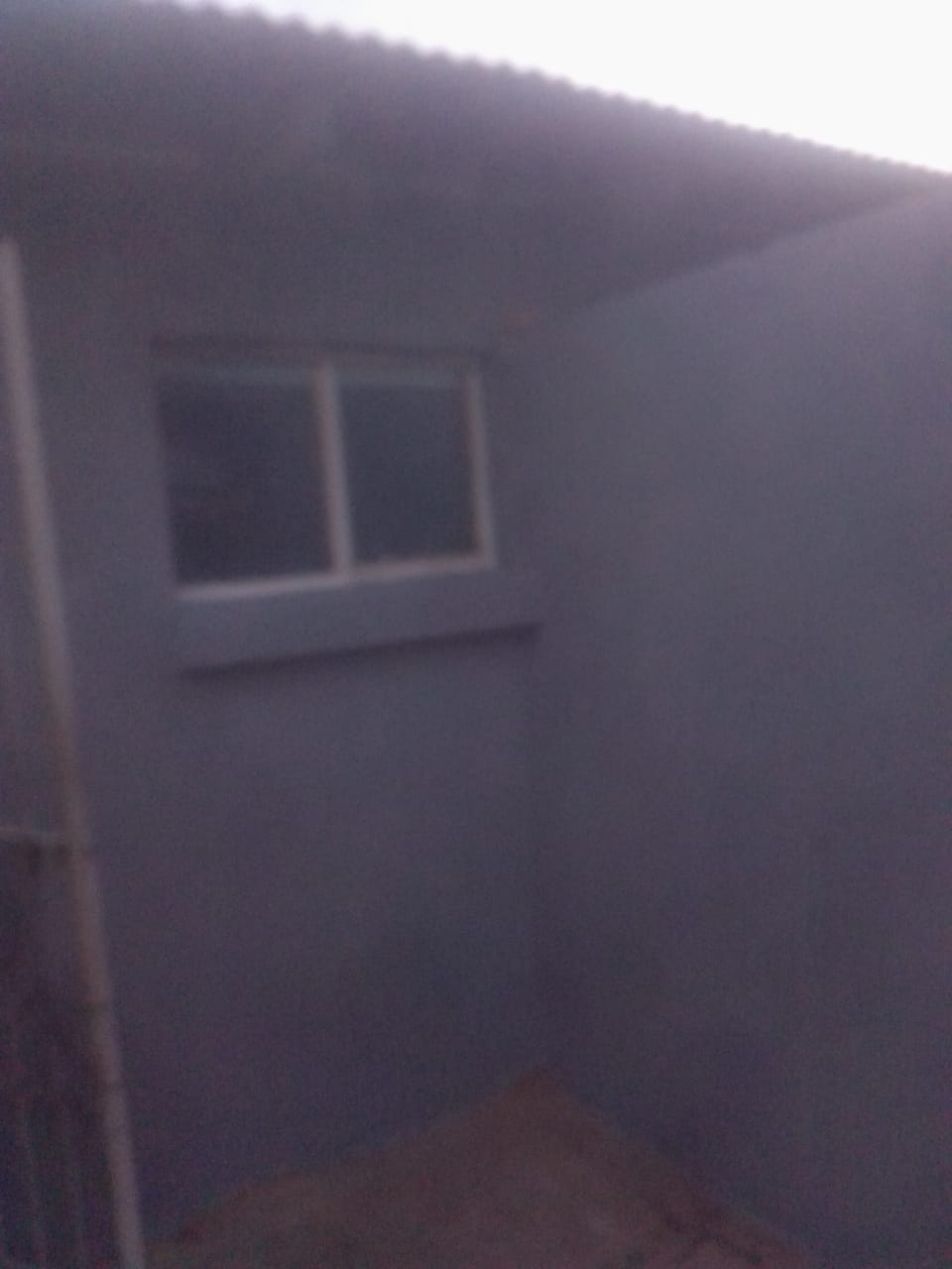 1.full bachelor room to let.3000
2.2 bedroom  in Regents Park