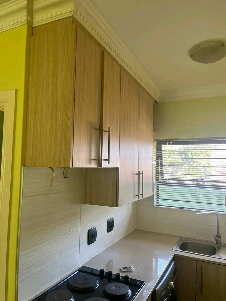 A spacious cottage available to rent in ext 1  in Cosmo City
