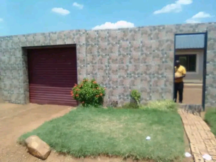 2 bedroom house with bathroom and outside toi  in Orange Farm