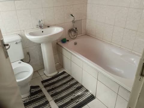 •new rental ⛩️
•available immediatel  in Ebony Park