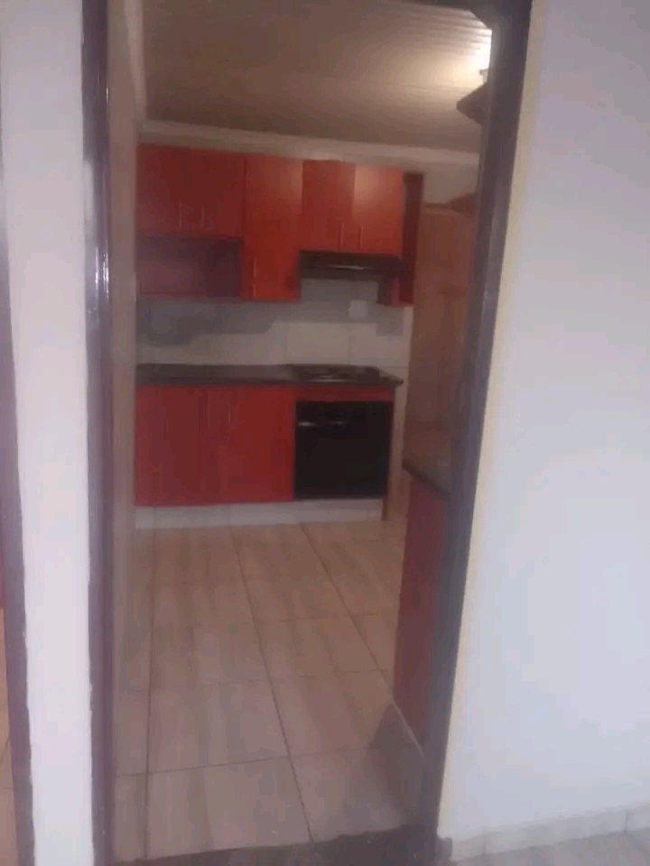 Next to ubuntu kraal 2 bedrooms with built in  in Orlando West