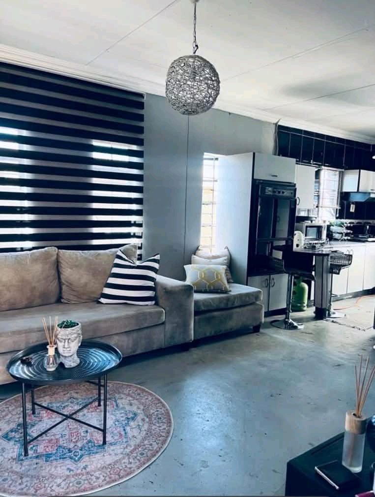 Ex1. 2 bed house available end of month  
wi  in Rabie ridge