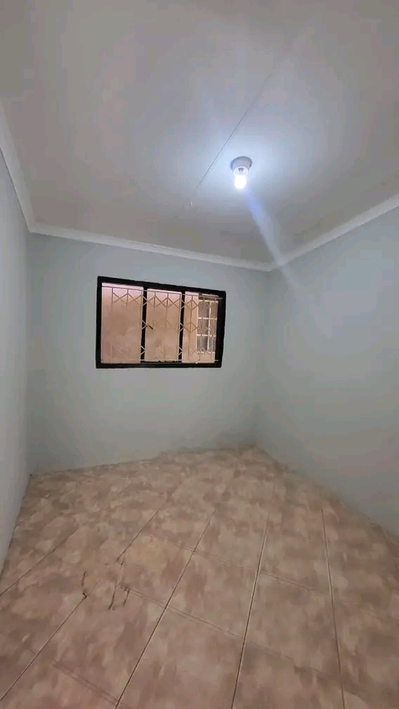3 bedroom house in ext 0, rent r6400. deposit  in Cosmo City