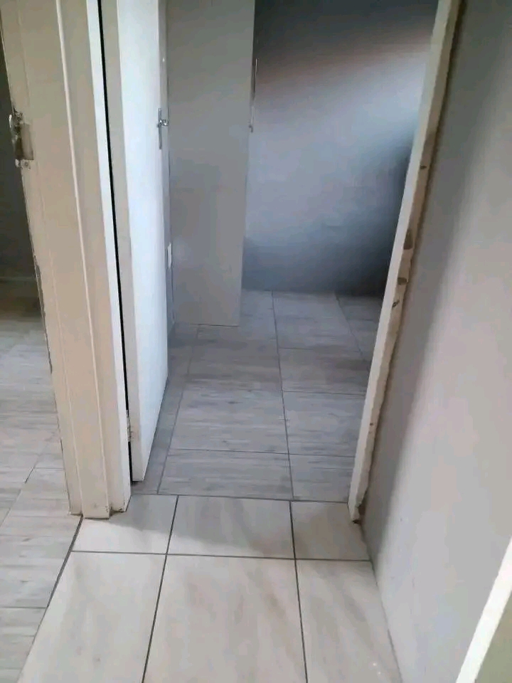 Ext 6📍1 bedroom cottage, with separated lo  in Ebony Park