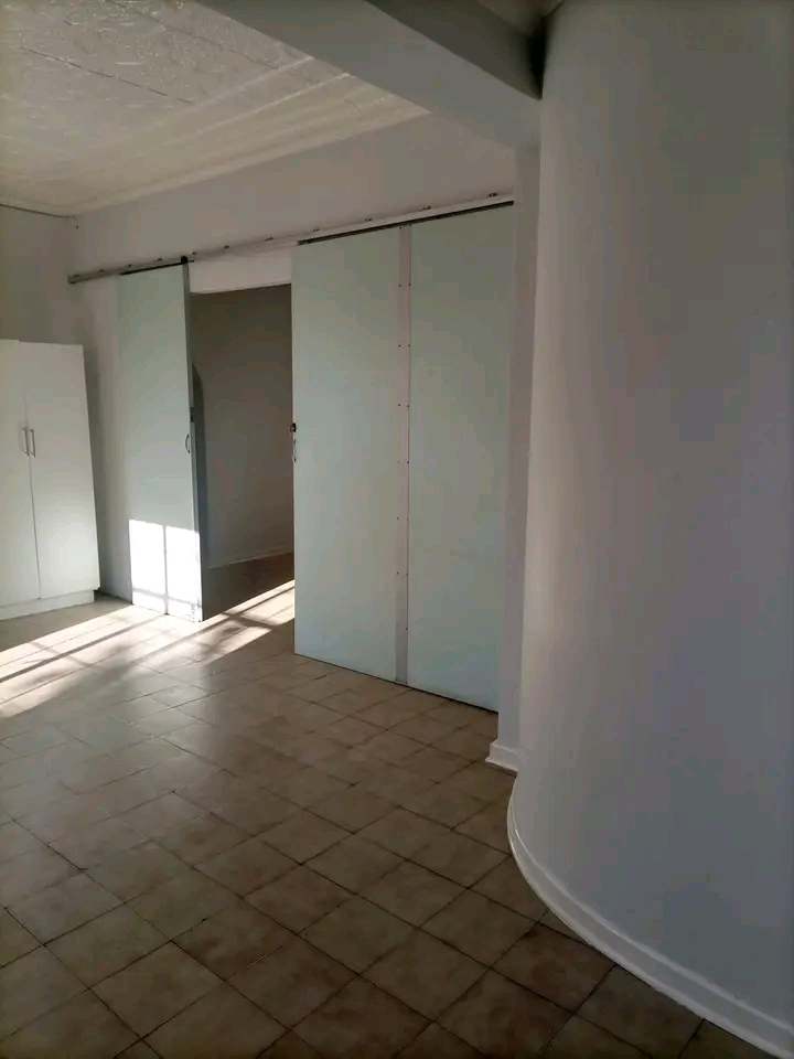 Rooms available at 46 pandora rd in a very be  in Kensington