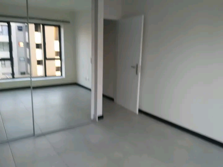 2 bedroom  1 bathroom located next to fourway  in Sandton