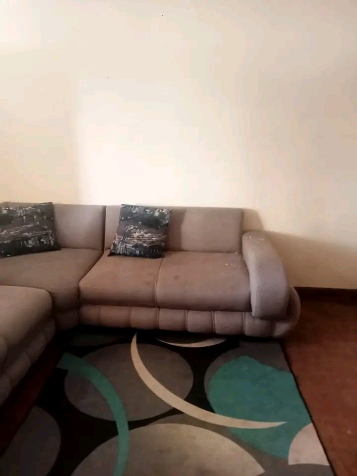 A big bedroom combined with a big half room i  in Sunnyside