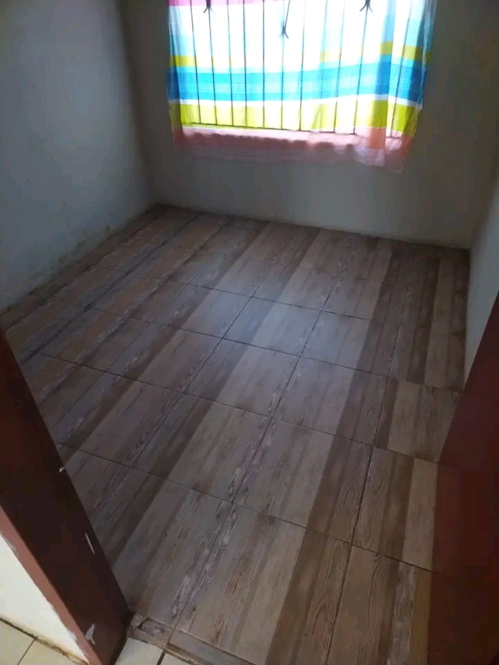 2 bedroom house available for rental ext 11
  in Protea Glen