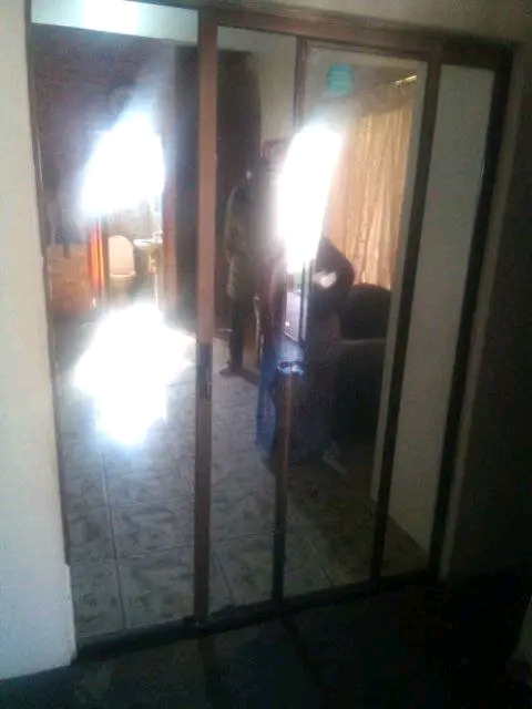 Huge garage with separate bedroom, sitting ro  in Dobsonville