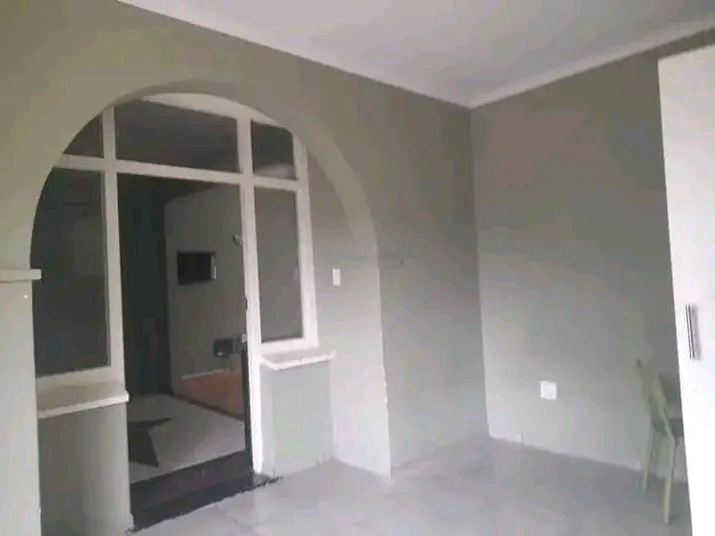 3 bedroom 1 bathroom 🚻 house 🏠 to let n  in Kensington