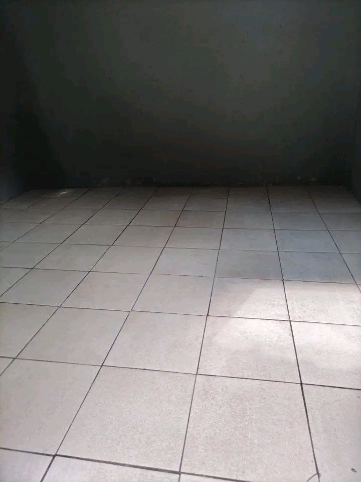 Room to rent available at ext 7 solomonplaatj  in Diepsloot