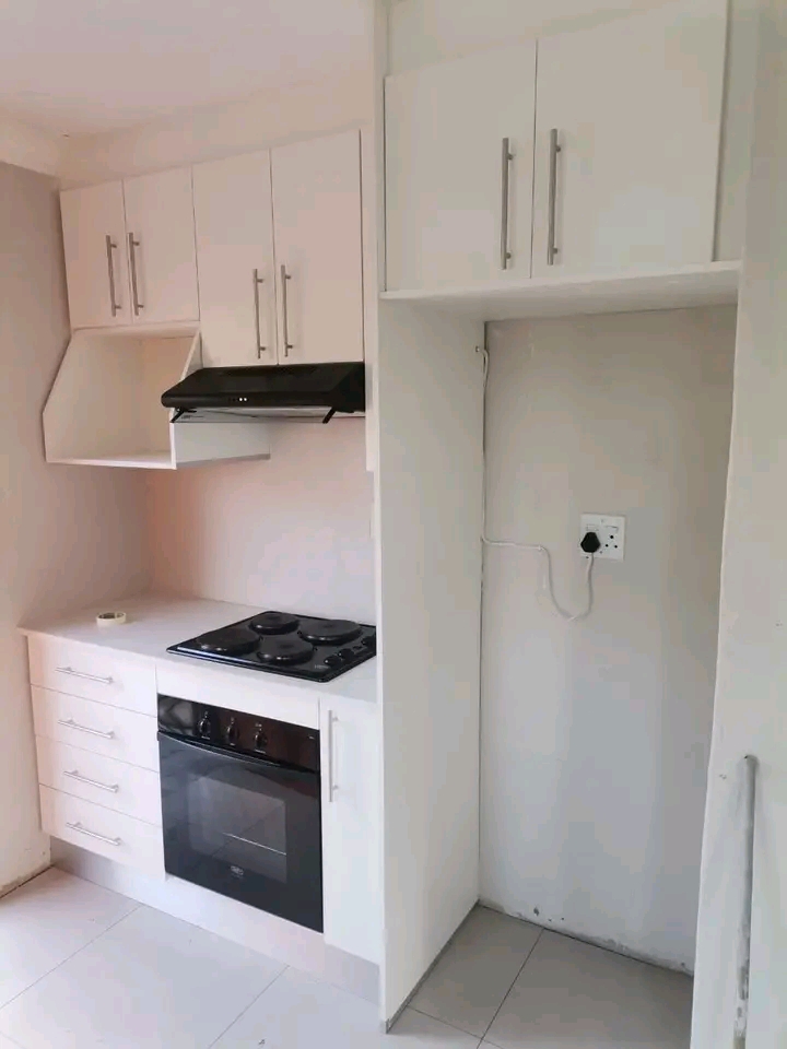 This house consists of 3 fitted bedrooms, a m  in Birch Acres
