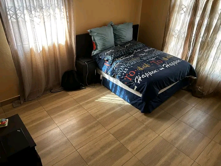 📍rental  strydom street 
1 bedroom cottag  in Norkem Park