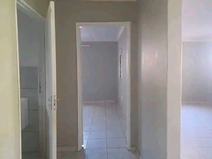 2 bedroom cottage to let in highland road joh  in Kensington