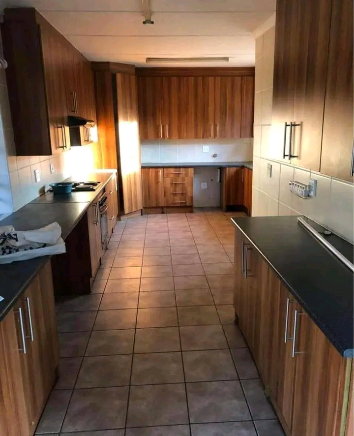 2 bedrooms cottage with fitted kitchenette wi  in Old Birch Acres