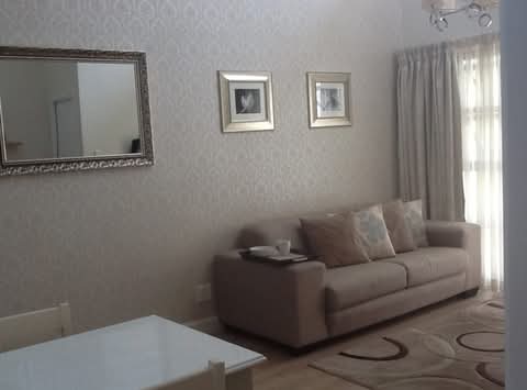 2 bedroom 2bathroom apartment
available now  in Rivonia