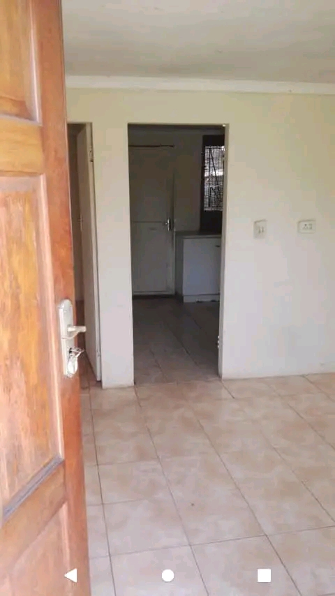 4 room house stand alone you 3500+3500 deposi  in Rockville