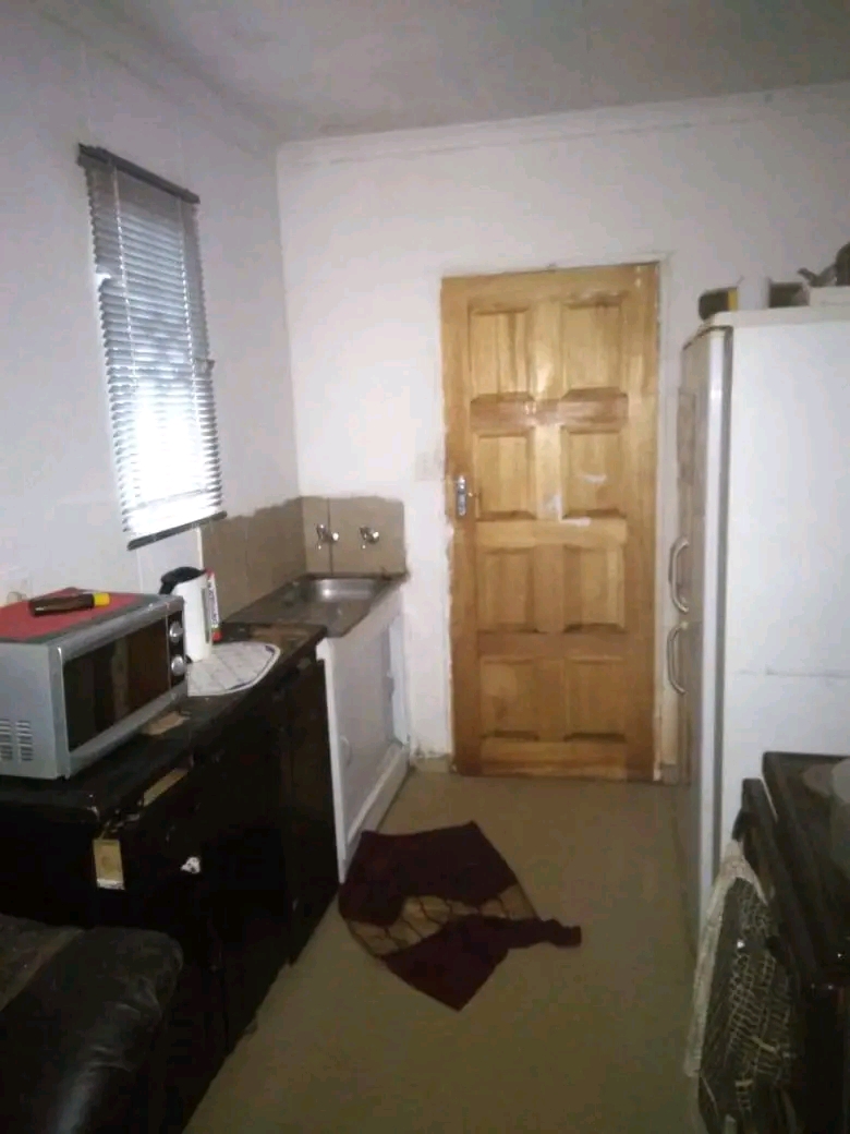 Stand alone house house available for rental   in Protea Glen