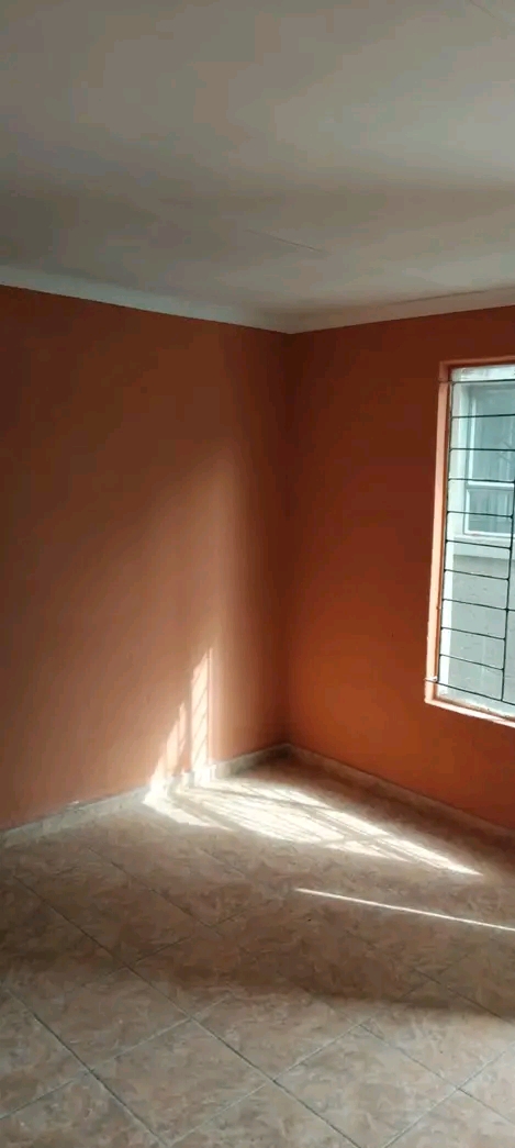 Bachelor available for rent 🏠 centurion ex  in Olievenhoutbosch